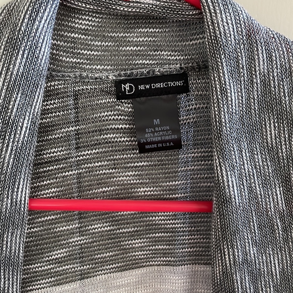 Striped gray, gold, silver black metallic thread shrug. - Picture 2 of 4